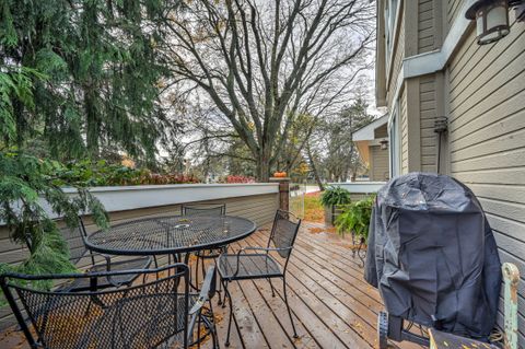 A home in West Bloomfield Twp