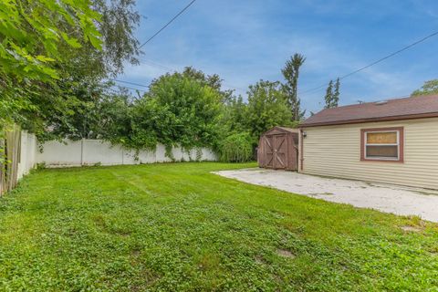 A home in Inkster