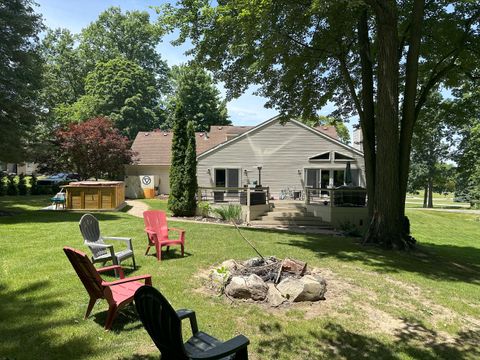 A home in Lyon Twp