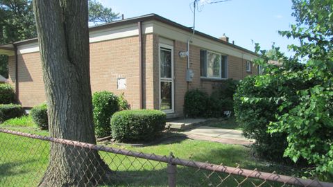 A home in Warren