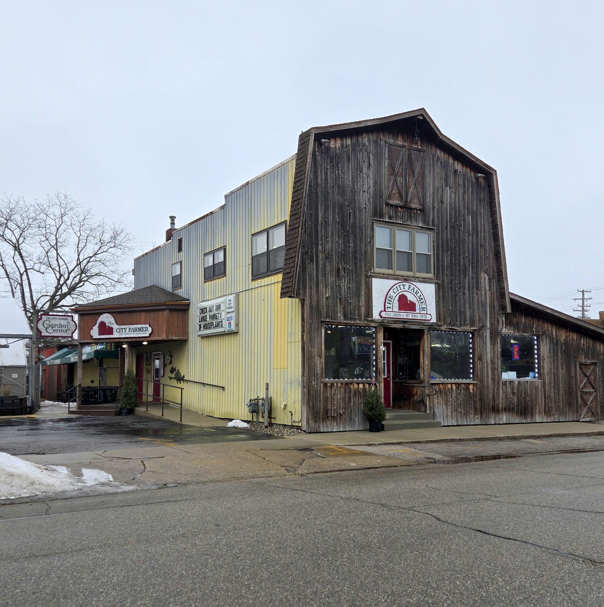 1437 Washington Avenue