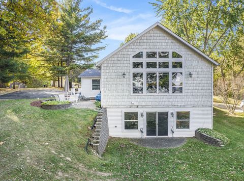 A home in Elba Twp