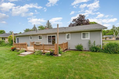 A home in Saginaw Twp