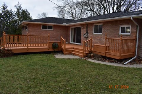 A home in Bloomfield Twp