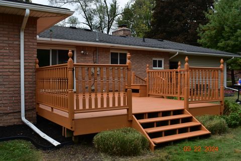 A home in Bloomfield Twp