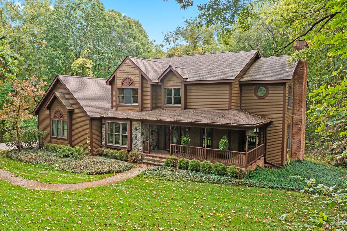 View Milford Twp, MI 48381 house