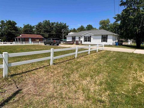 A home in Roscommon Twp