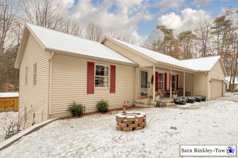 A home in Oakfield Twp