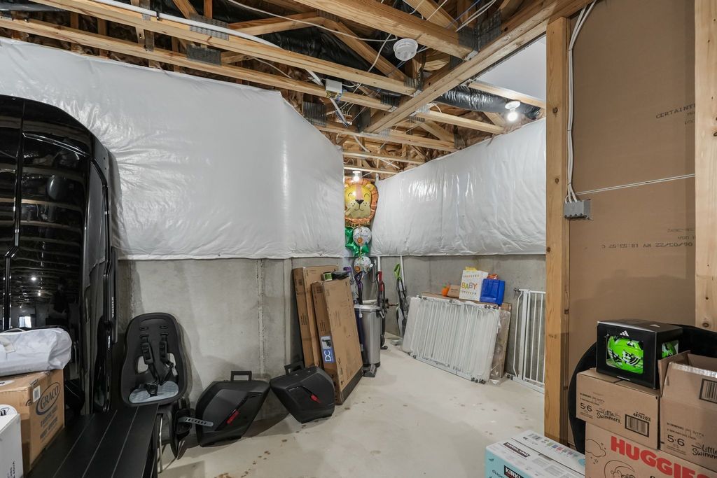 listing image 36