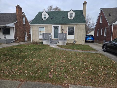 A home in Harper Woods