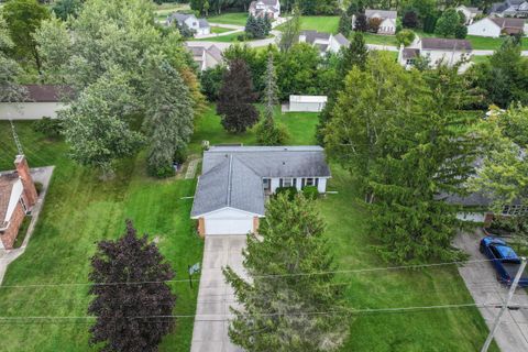 A home in Grand Blanc Twp