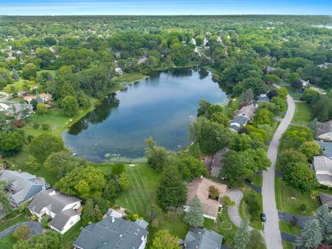 A home in West Bloomfield Twp