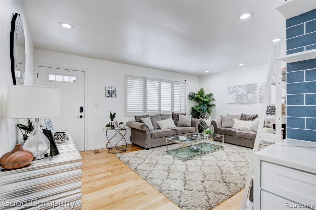 29755 ROSEMOND Drive