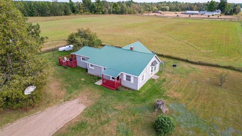 A home in Sylvan Twp