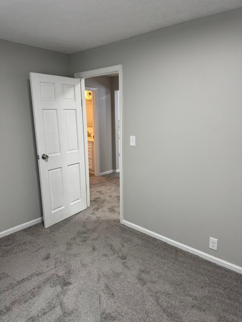 A home in LaketonTownship_Muskegon