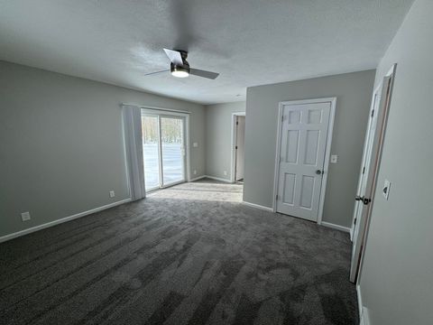A home in LaketonTownship_Muskegon