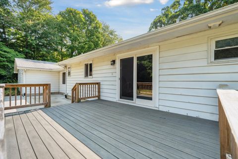 A home in Taymouth Twp