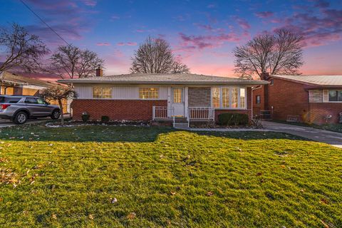 A home in Warren