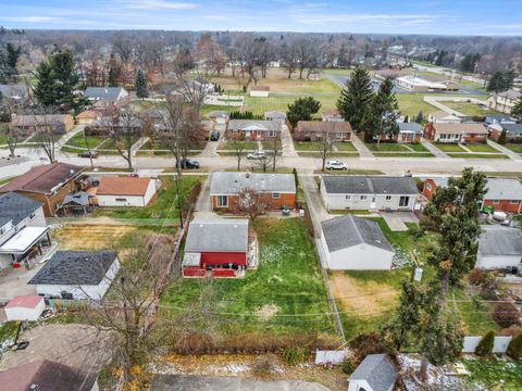 A home in Livonia