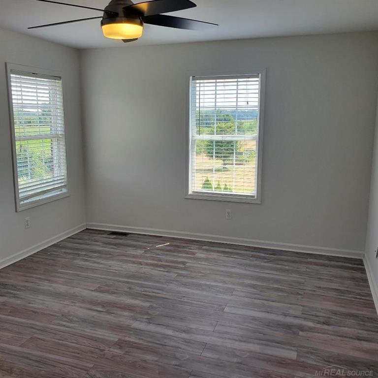 Photo 19 of 33 of 5335 Meisner Road house