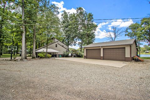 A home in Tekonsha Twp