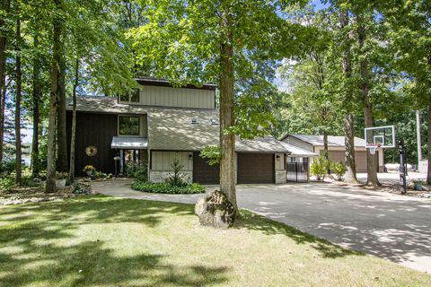 A home in Tekonsha Twp