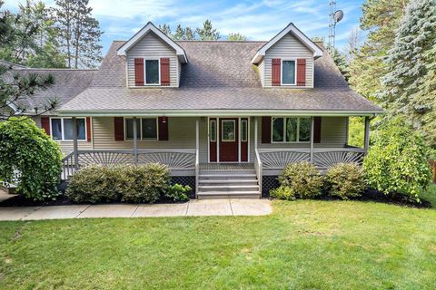 A home in North Branch Twp