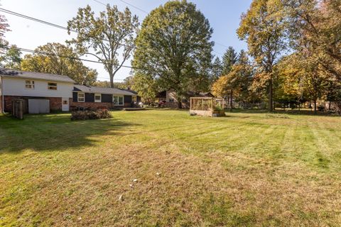 A home in Livonia