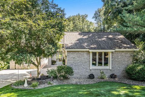 A home in Oshtemo Twp