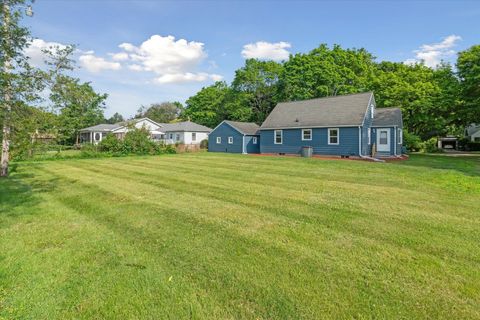 A home in Waterford Twp