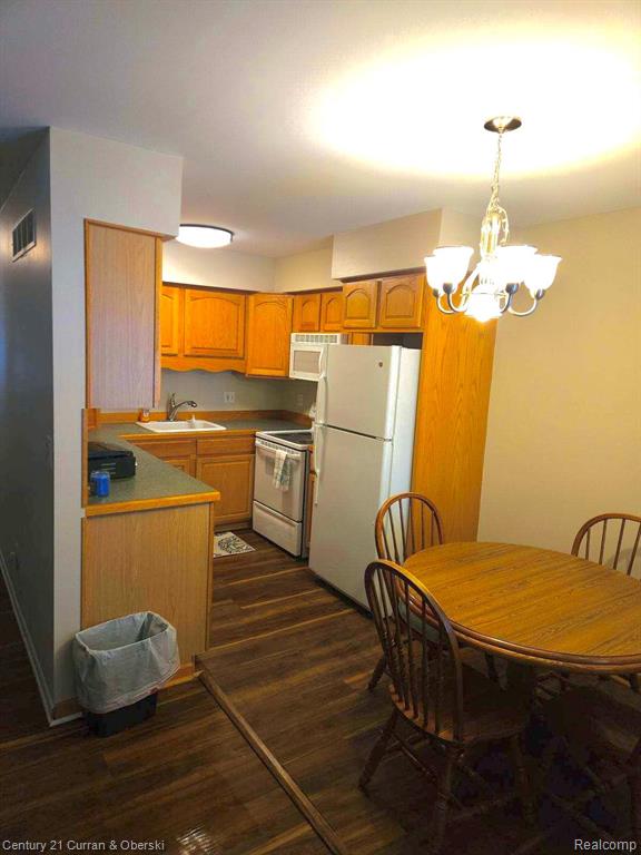 49952 Helfer Boulevard Unit/Lot C