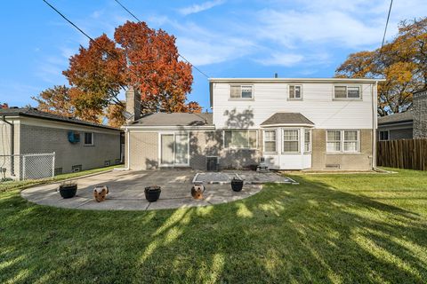 A home in Warren