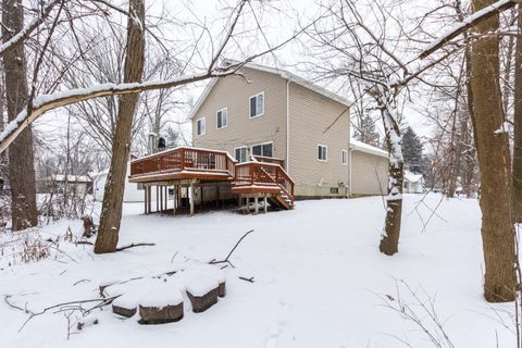 A home in Waterford Twp