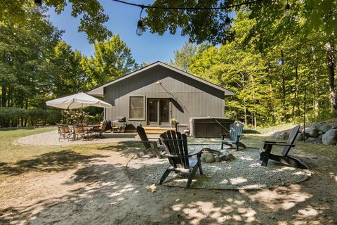 A home in Acme Twp