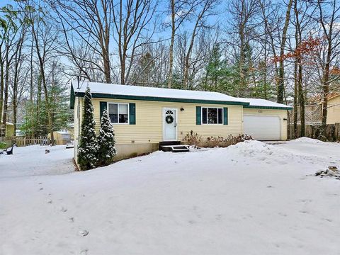 A home in Green Lake Twp