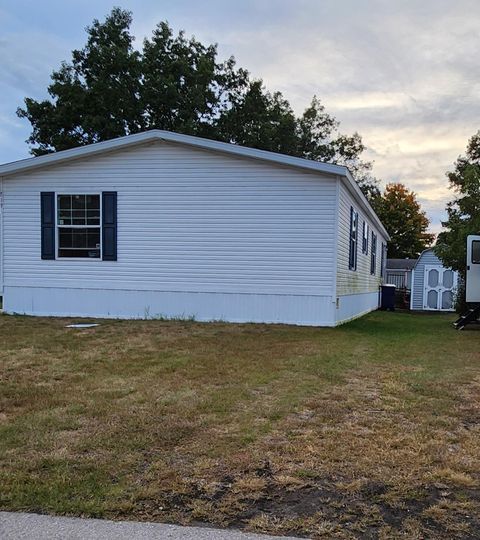 A home in Egelston Twp