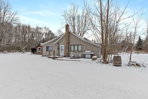 A home in Oakfield Twp