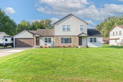 A home in Chesterfield Twp