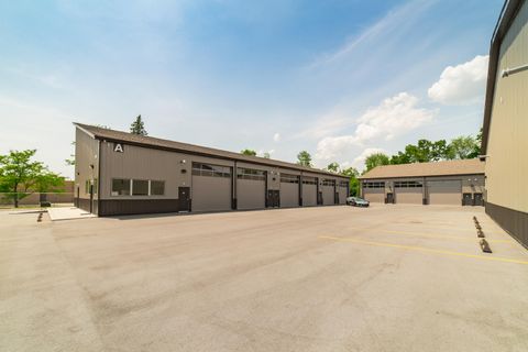 1641 Balian Road E 58 Waterford Charter Township Oakland MI 48327