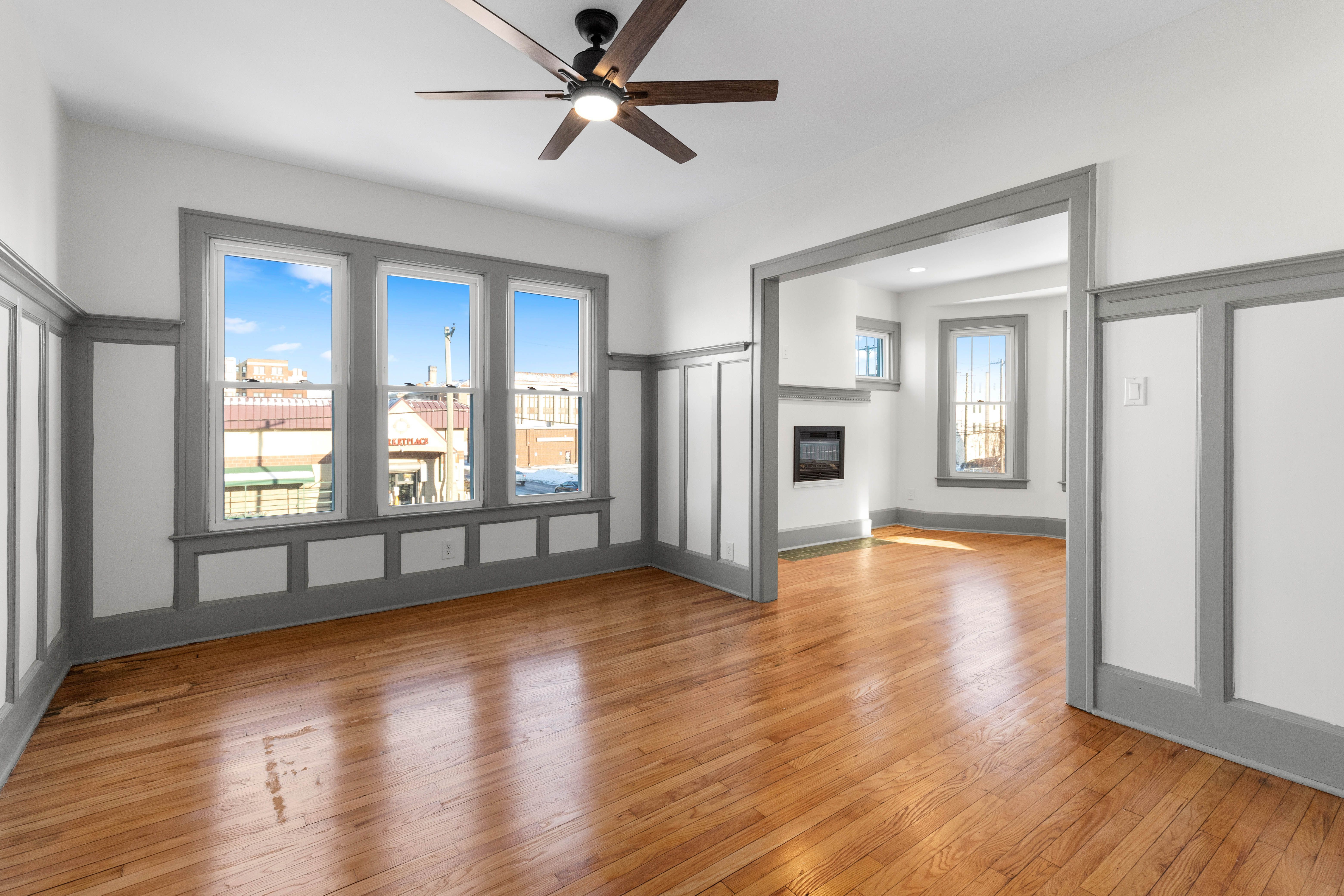 Detroit, Michigan 48202, United States, 2 Bedrooms Bedrooms, ,1 BathroomBathrooms,Residential,Active,5354