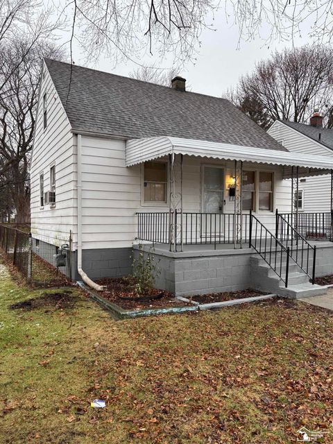 A home in Warren