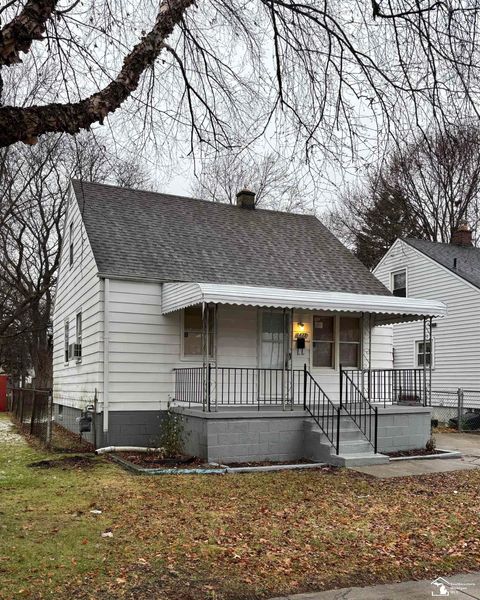 A home in Warren