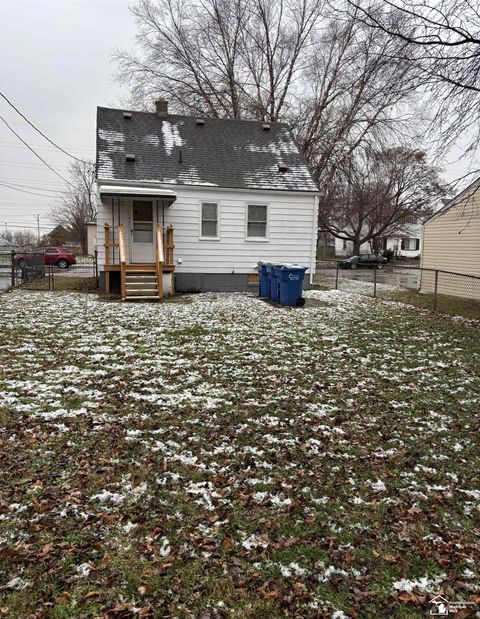 A home in Warren