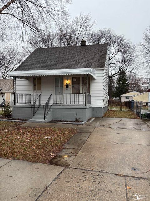 A home in Warren