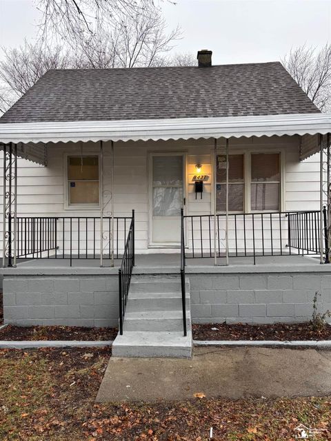 A home in Warren