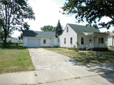 A home in Warren