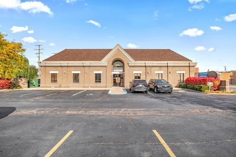 5245 SCHAEFER Road Dearborn City MI 48126