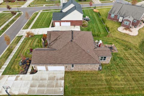 A home in Lyon Twp