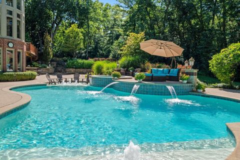 A home in Bloomfield Hills