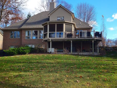 A home in Commerce Twp